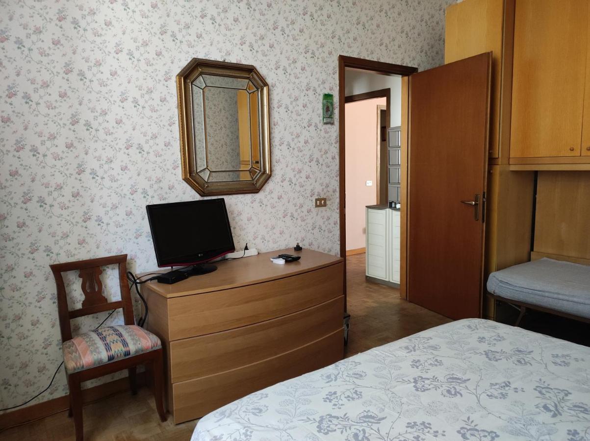 Bed and Breakfast Ricky&Mamma Комо Экстерьер фото
